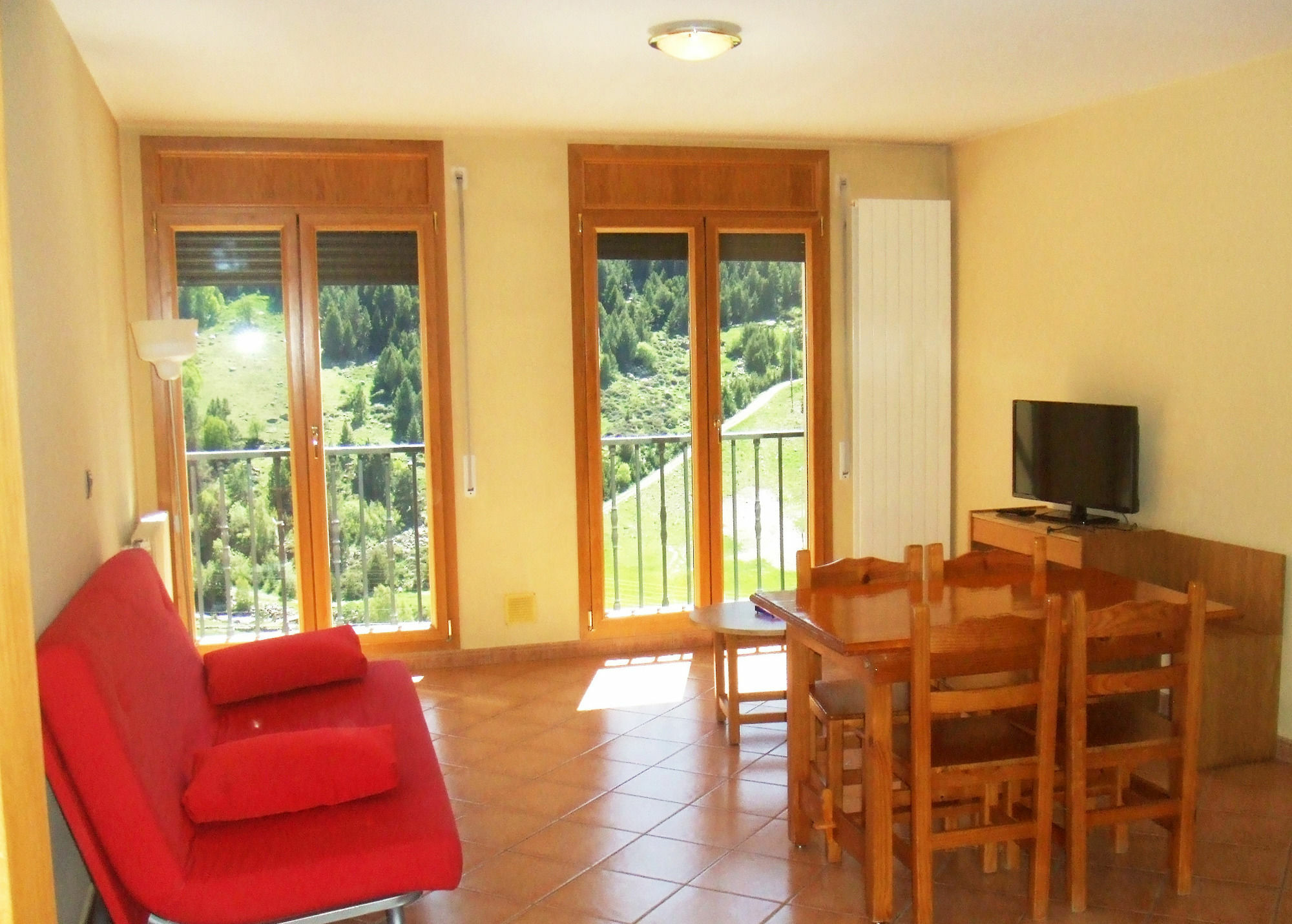 Apartamentos Glac Soldeu 3000 Bordes d'Envalira Dış mekan fotoğraf
